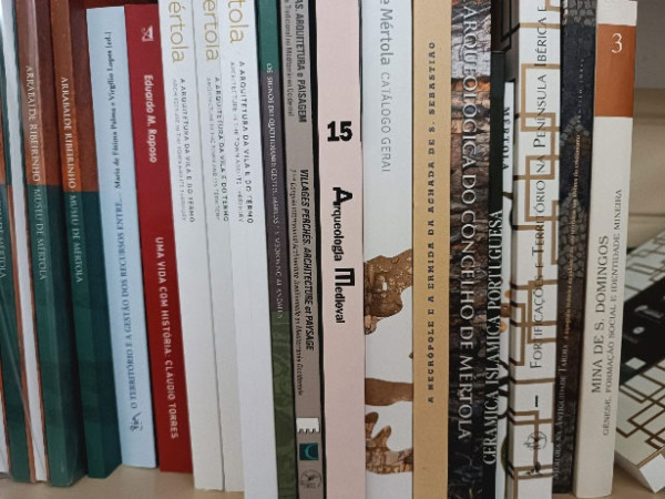 Preços reduzidos nas publicações do CAM